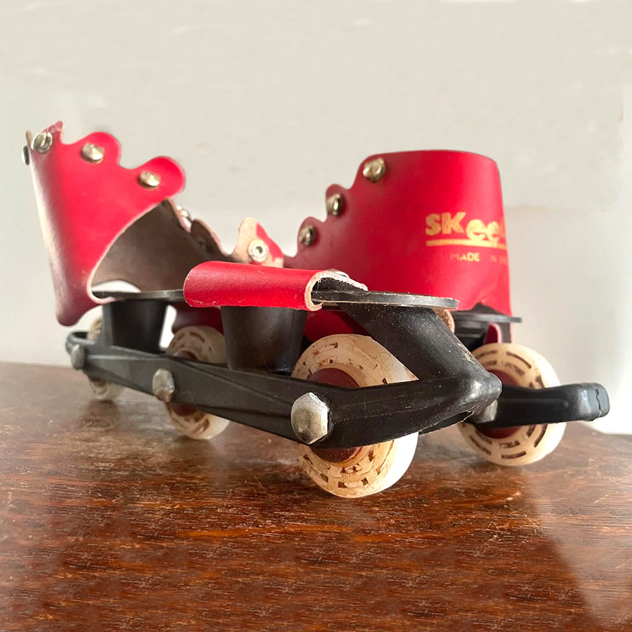 Mettoy Skeelers